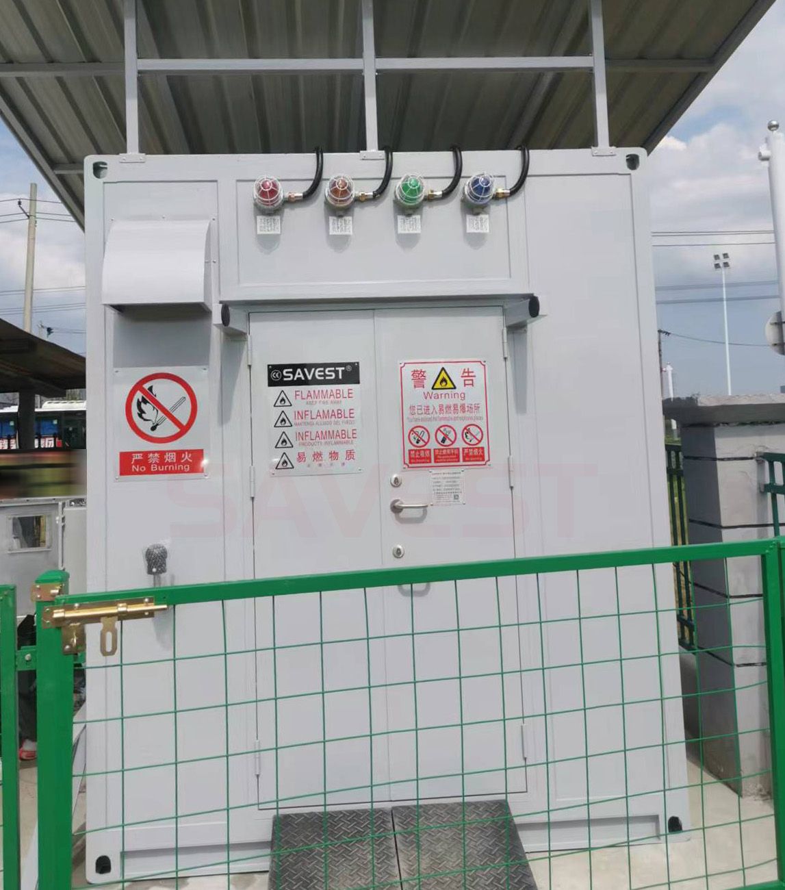 图片 2 室外危化品暂存柜